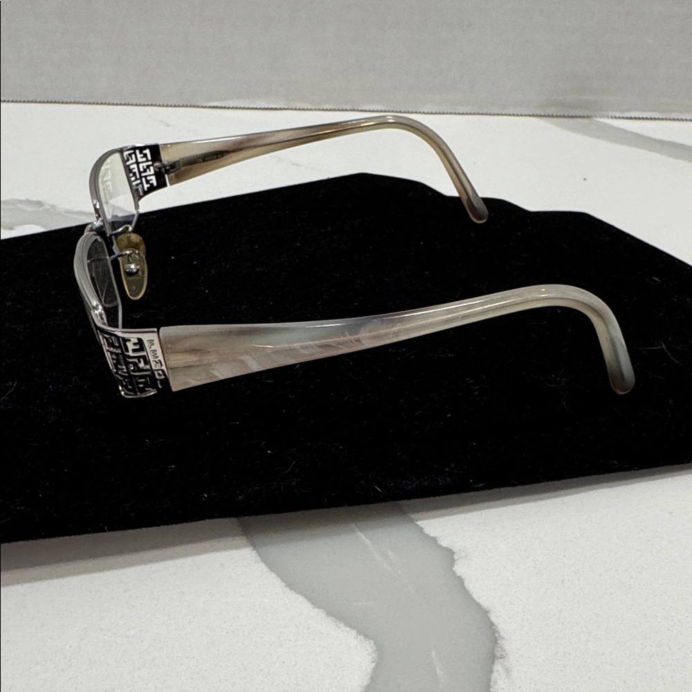 Fendi Designer Glasses vintage - Picture 6 of 11